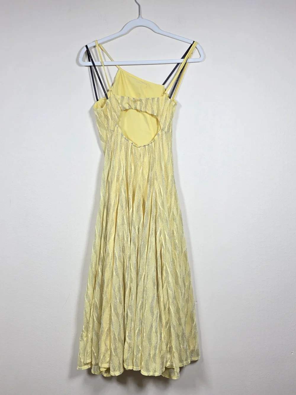 BLACK HALO ATHENA MIDI DRESS SIZE Large MSRP $435 - Picture 10 of 13